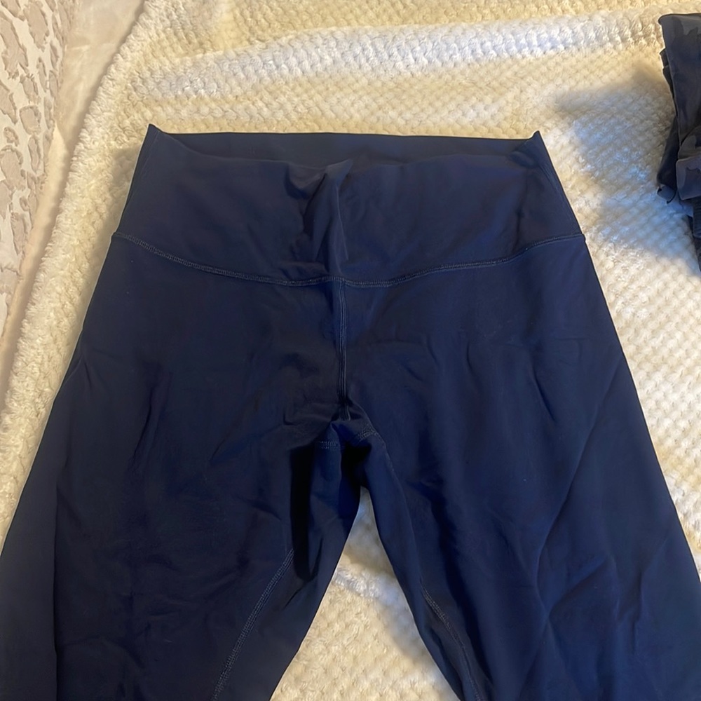 Lightly worn lululemon leggings